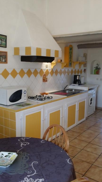 Mas De L'Ancienne Magnanerie Mallemort Quarto foto